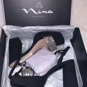 Von maur deals steve madden shoes